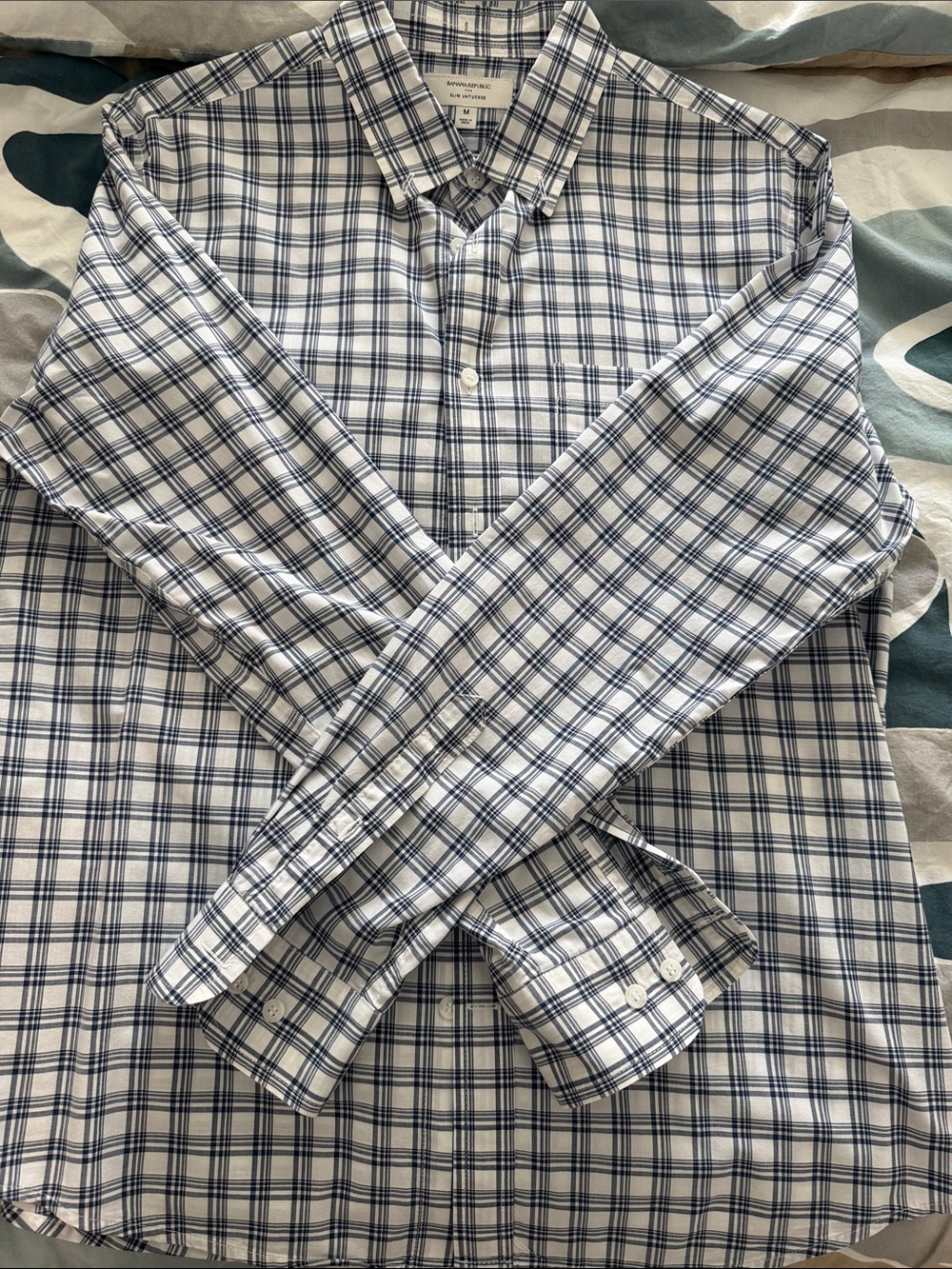 Banana Republic White and Navy Plaid Button-Down Shirt